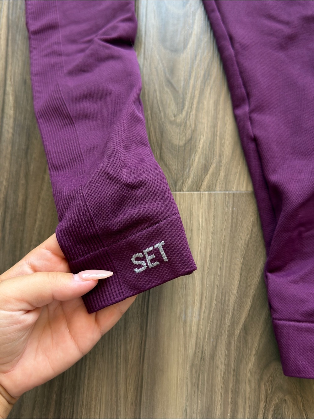 SET Active Matching Set - Picture 3 of 5